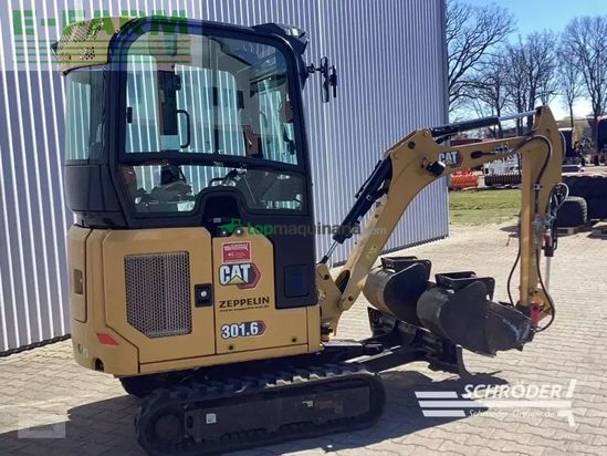 Excavadora - Caterpillar - 301.6