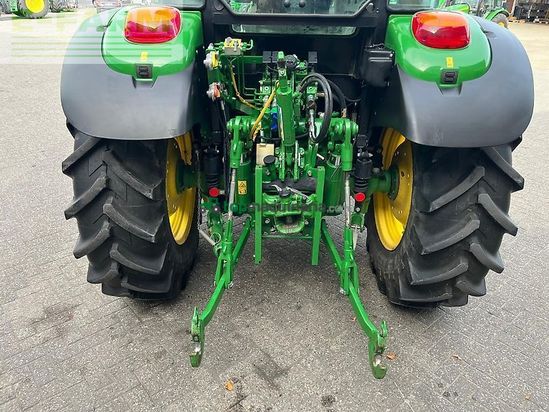 Tractor agrícola - John Deere - 5100r