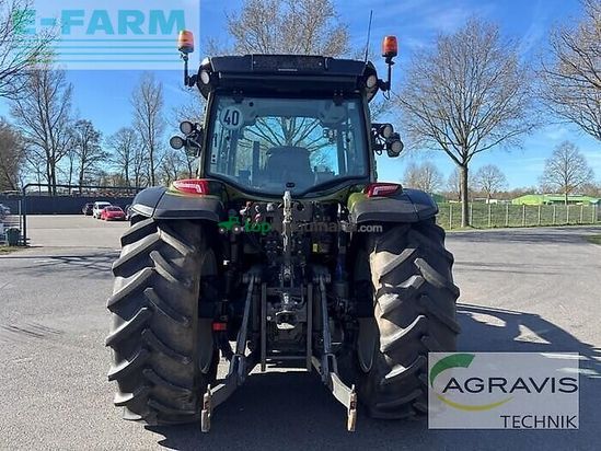 Tractor agrícola - Valtra - g 135 a 1b9