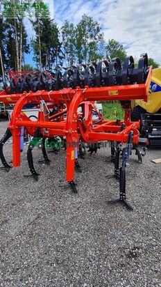 Cultivador - Kuhn - cultimer 300l