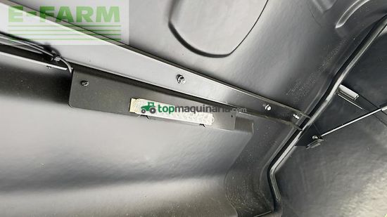 Empacadora gigant - John Deere - v461m - paket für rundballenpr