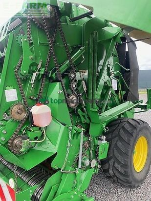 Empacadora gigant - John Deere - v 461 r