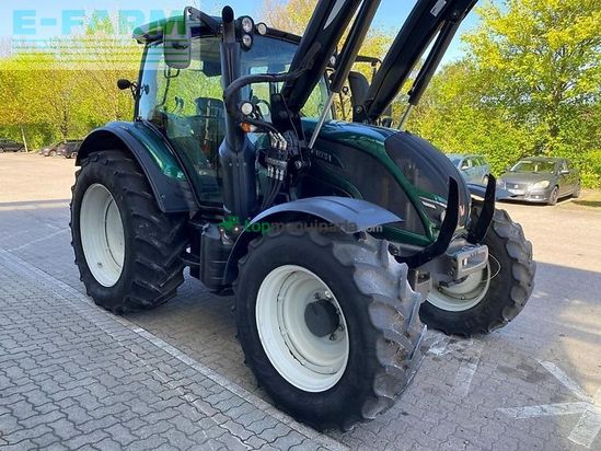 Tractor agrícola - Valtra - n104 mit quicke frontalder