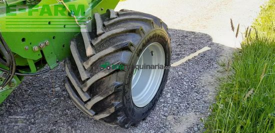 Empacadora gigant - Krone - comprima f .125 xc