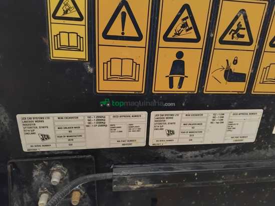 Miniexcavadora JCB 15C