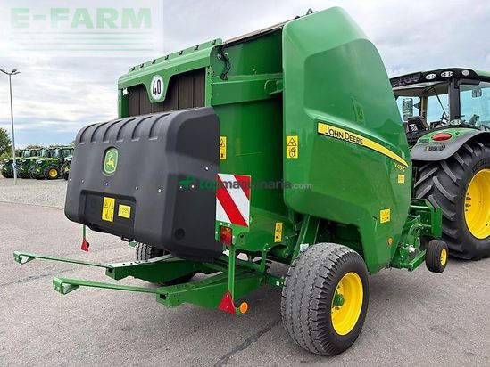 Empacadora gigant - John Deere - v451g