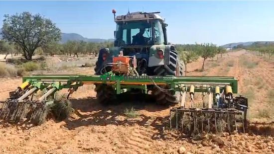 Cultivador extensible hidráulico APEROS SANCHEZ 