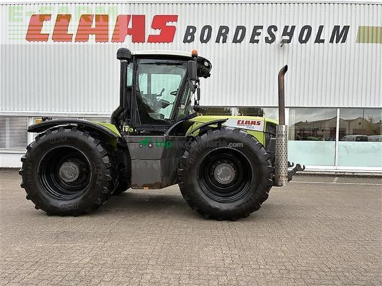 Tractor agrícola - Claas - xerion 3300 trac TRAC
