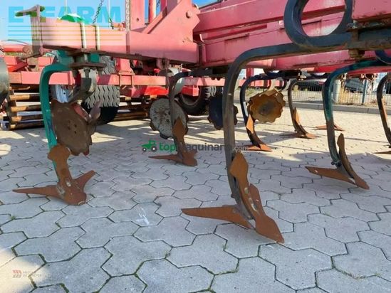 Cultivador -  - 4,0 mtr. aufsattel grubber