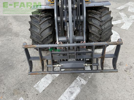 Minicargadora - Eurotrac - w12 mit kabine neuwertig