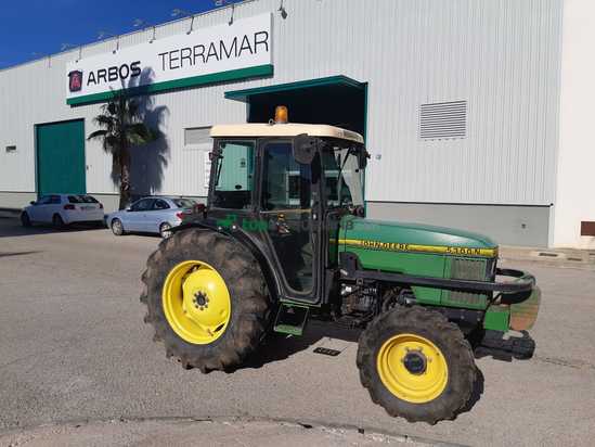 JOHN DEERE 5300N