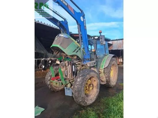 Tractor agrícola - John Deere - 5100r