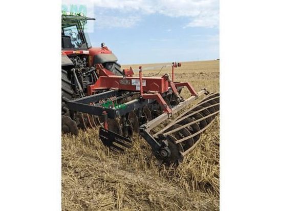 Cultivador - Gregoire Besson - dcrp300