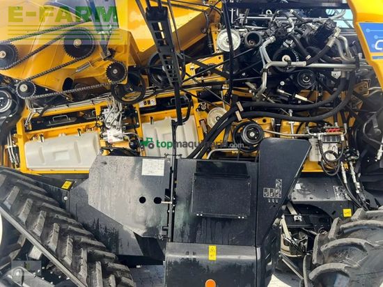 Cosechadora de Cereal - New Holland - cr 8.80 raupe