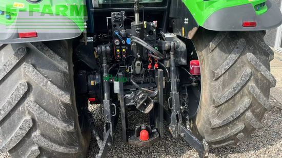 Tractor agrícola - Deutz-Fahr - agrotron 6215 ttv med frontlift
