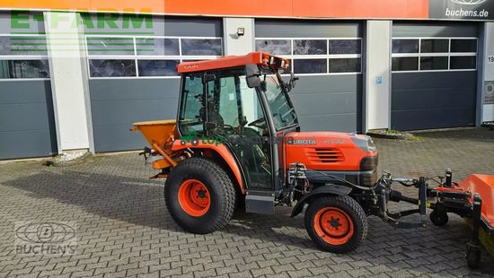 Tractor agrícola - Kubota - stv 32 winterdienst