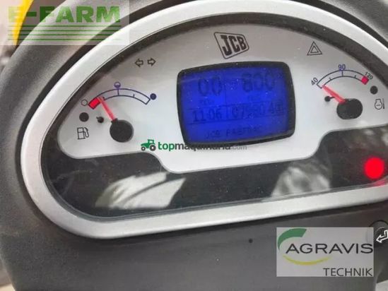Tractor agrícola - JCB - 8310