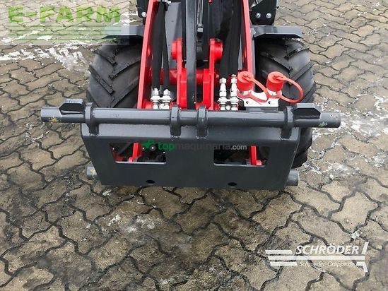 Minicargadora - Schaffer - 1622