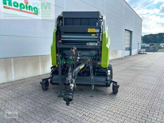 Empacadora gigant - Claas - variant 385