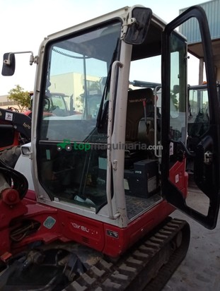 Miniexcavadora - TB240