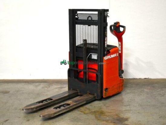 Elevadora - Linde - l 12 i 1172