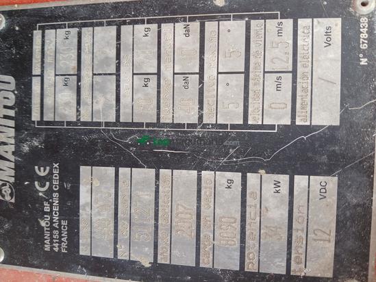 Brazo MANITOU 180ATJ