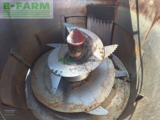 Remolqu esparcidor - Strautmann - verti-mix 900 mit gebläse