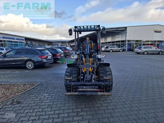 Minicargadora - JCB - 403 plus agri mit schutzdach