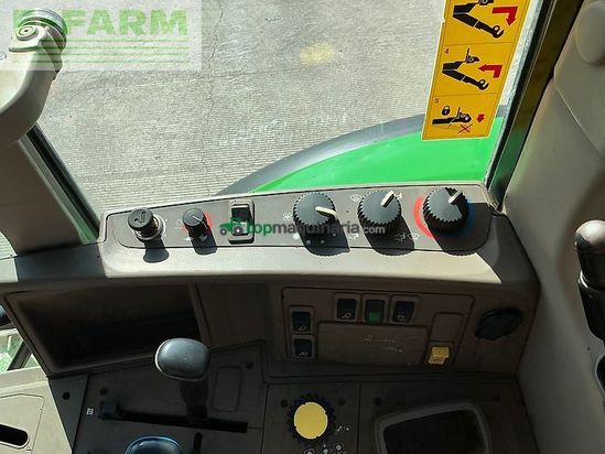 Tractor agrícola - John Deere - 6430 tractor (st26168)