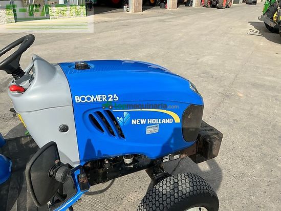 Tractor agrícola - New Holland - boomer 25 tractor (st25862)