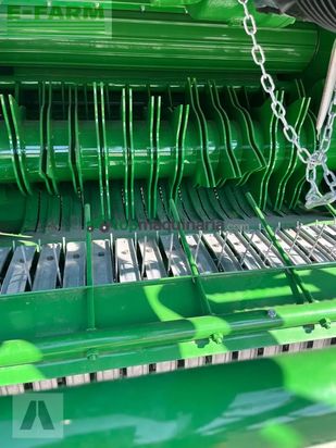 Empacadora gigant - John Deere - f441m