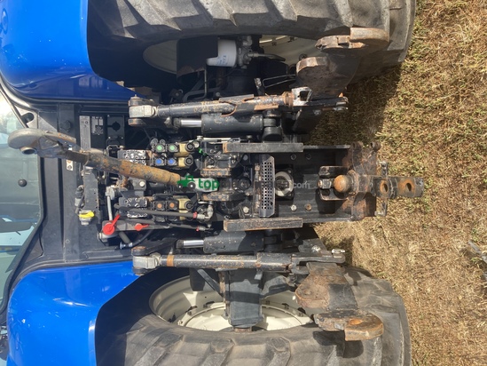 Tractor agrícola - New Holland - T7.235 Powercommand