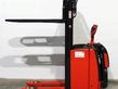 Elevadora - Linde - l 16 ap i 1173-01