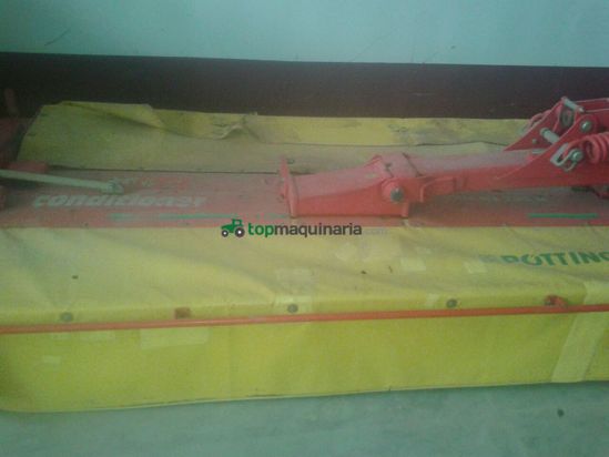 Segadora acondicionada - Pöttinger -  Novacat 3.05