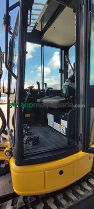 Miniexcavadora Komatsu PC26MR-3