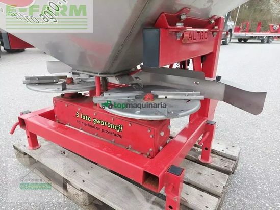 Esparcidor -  - 800 l niro