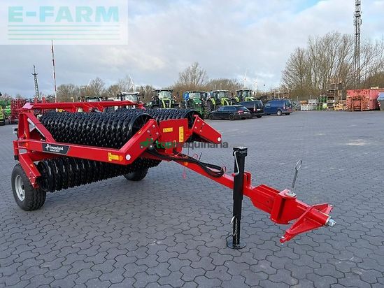 Arado - Kverneland - actiroll 630 cambridge