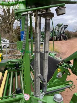 Empacadora gigant - Krone - comprima cf155xc x-treme