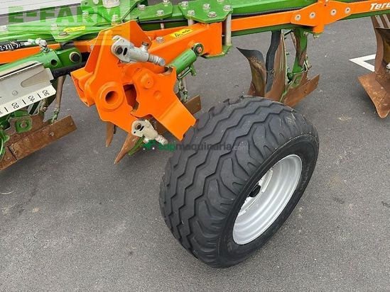 Arado - Amazone - teres 300v