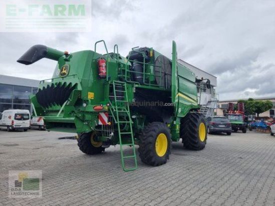 Cosechadora de Cereal - John Deere - t550