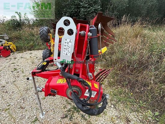 Arado - Pöttinger - servo 3000 plus