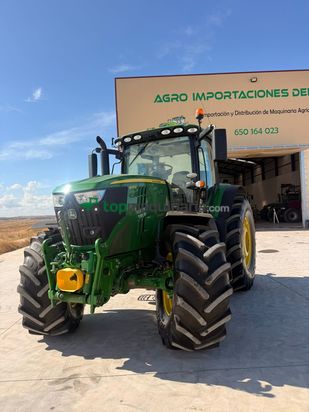 Tractor agrícola - John Deere - 6215R