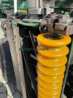 Cosechadora de Cereal - John Deere - 8700 a