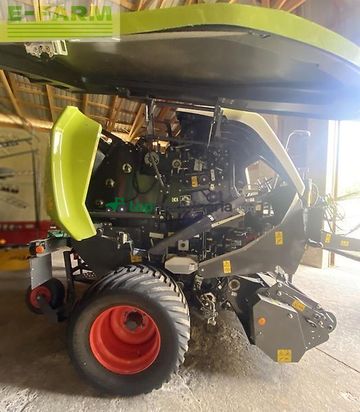 Empacadora gigant - Claas - rollant 540 rc