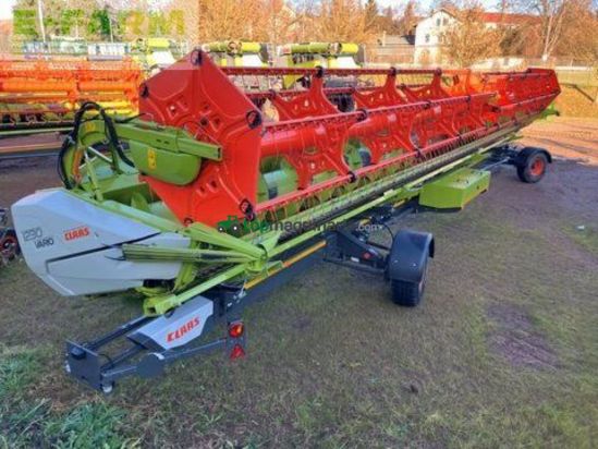 Cosechadora de Cereal - Claas - mähdrescher lexion 8600tt