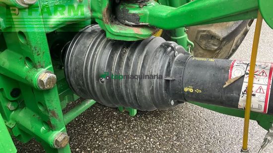 Empacadora gigant - John Deere - v461r hc25