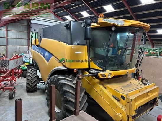 Cosechadora de Cereal - New Holland - cx 8070 slh