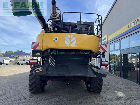 Cosechadora de Cereal - New Holland - cr 7.90 allrad