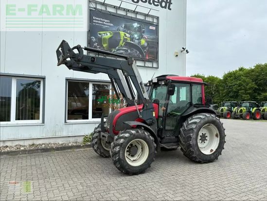 Tractor agrícola - Valtra - a93
