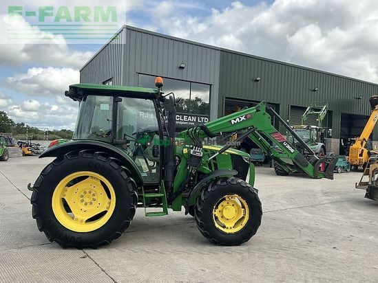 Tractor agrícola - John Deere - 5085m tractor (st23297)